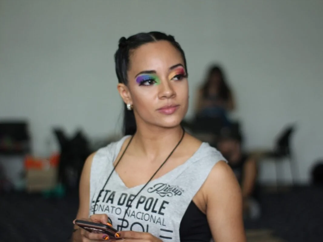 Sabina Escobar López instructora Pole Dance Cali